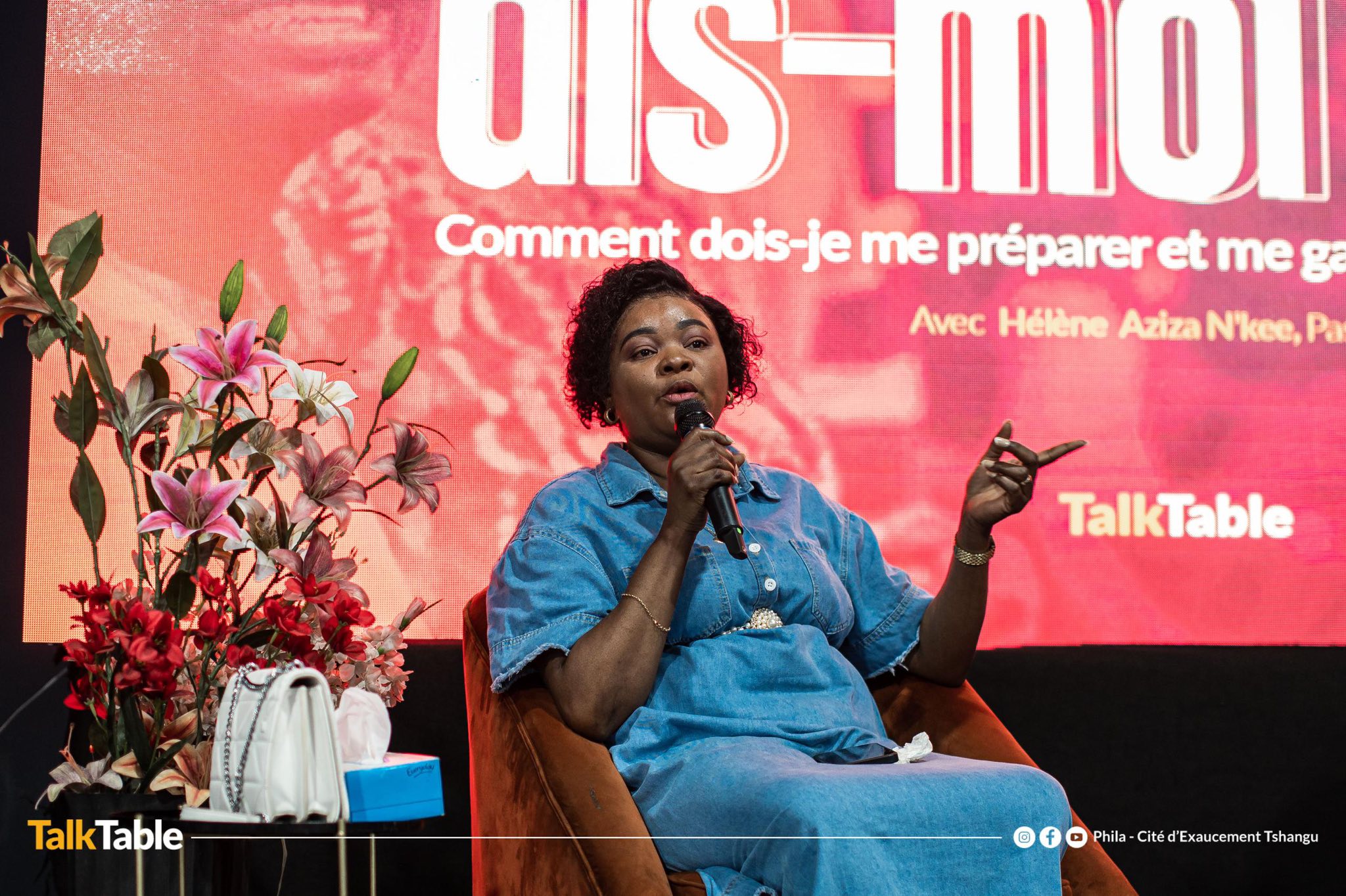 Pasteure Hélène Aziza N'kee - Pasteure titulaire de Phila Cité d'Exaucement Tshangu